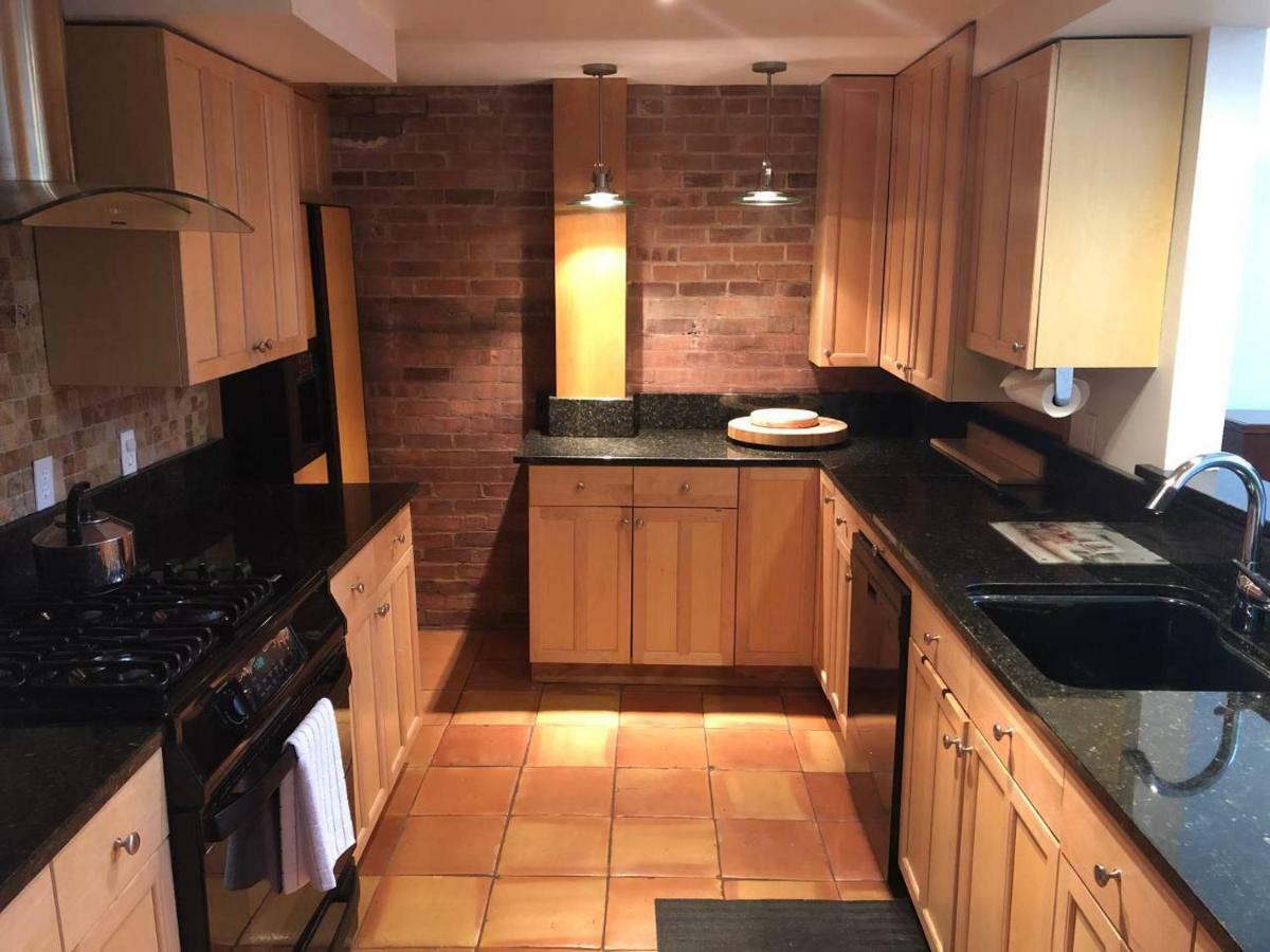 Full Loft-Style Apartment Near Omni New Haven Εξωτερικό φωτογραφία